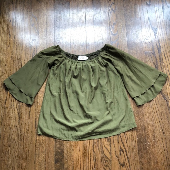 3/$10 Olive Boho Tiered Bellsleeve Off-the-Shoulder Open-Back Embroidered Blouse - Picture 1 of 6
